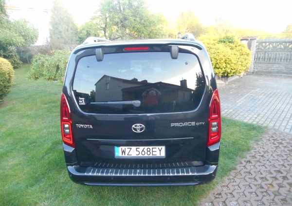 Toyota Proace City Verso cena 86000 przebieg: 90000, rok produkcji 2021 z Dobiegniew małe 106